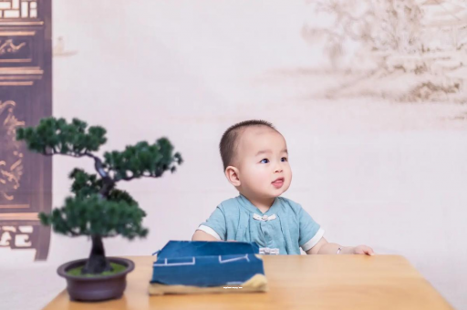 梅州八个月宝宝可以吃盐吗 梅州八个月宝宝可以吃盐吗